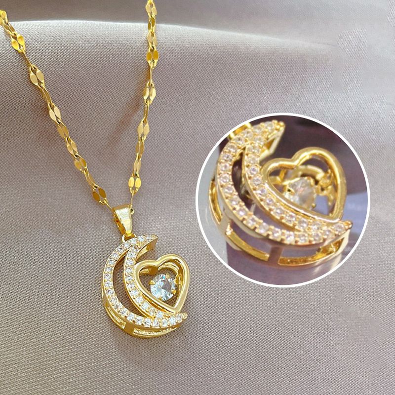 🌙Elegant Heart and Crescent Shape Necklace✨️