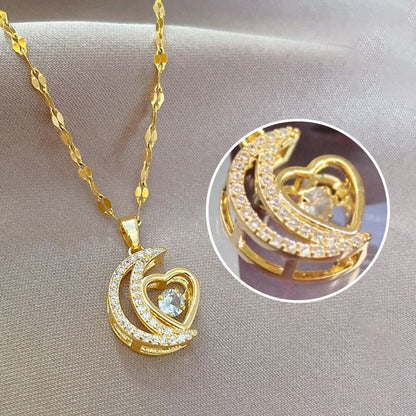 🌙Elegant Heart and Crescent Shape Necklace✨️