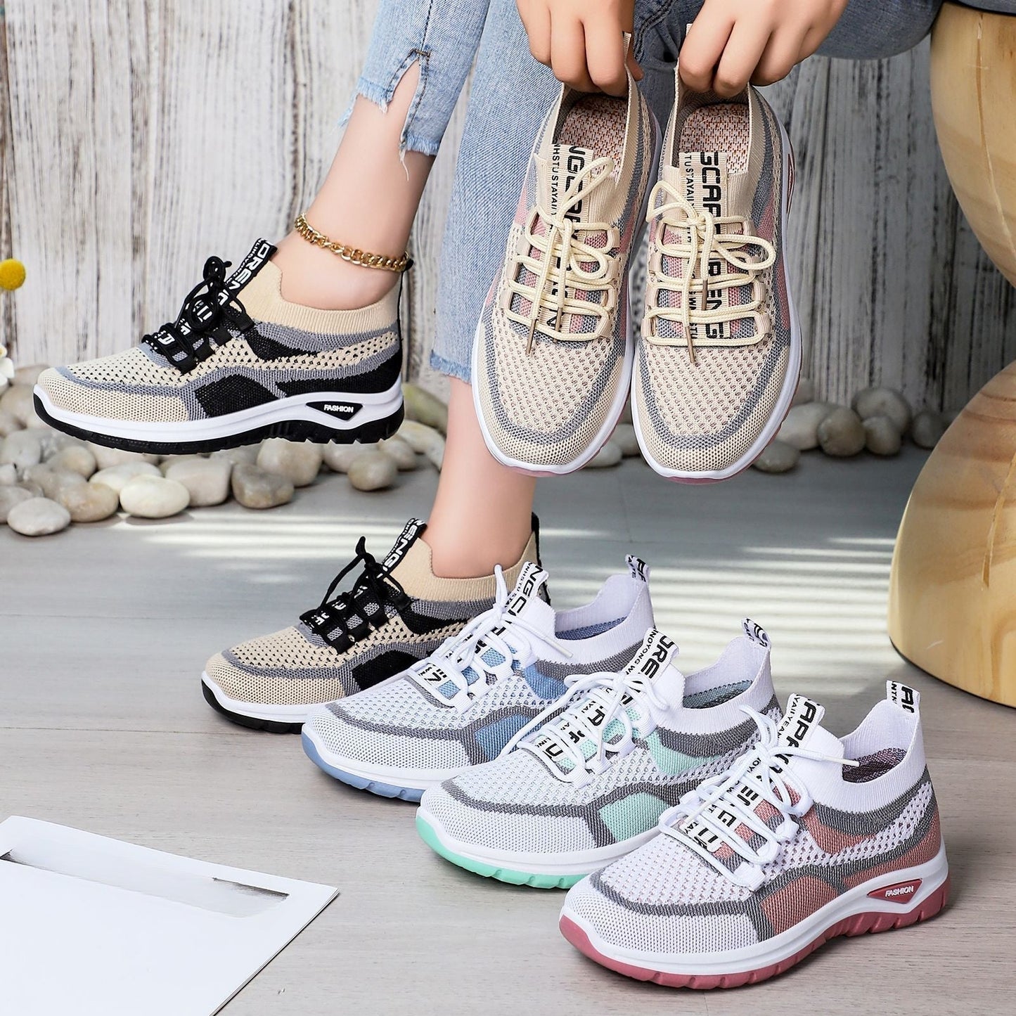 👟 Lightweight Comfort | Women's Breathable Lace-Up Walking Shoes