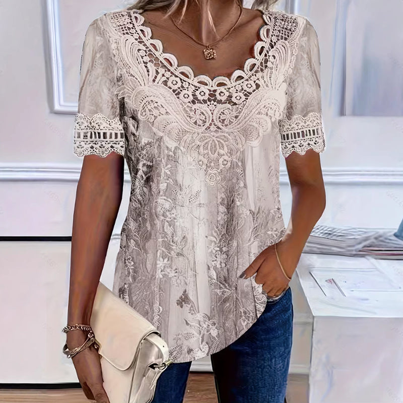 Women's Lace Trim Scoop Neck T-Shirt