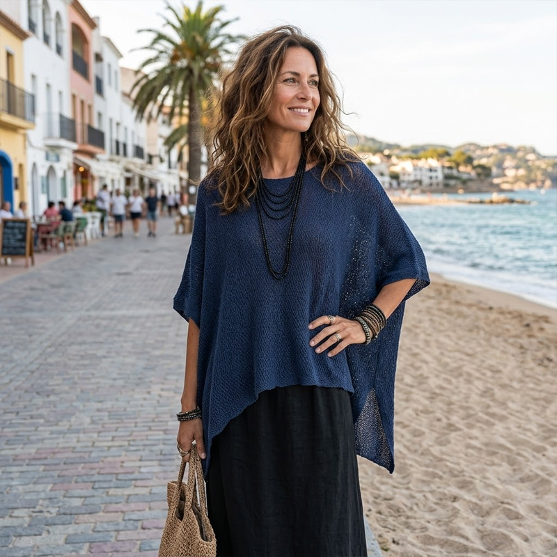 Women’s Hollow-Out Batwing Sleeve Knit Top