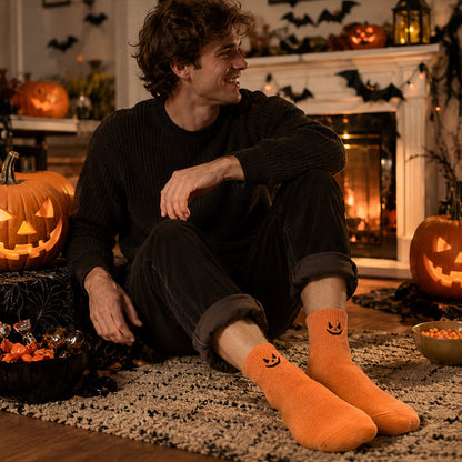 🎉 2026 Sale — Over 34,000 Sold! 🎃 Breathable Halloween Crew Socks – Pumpkin Detail & Unisex Fit 🧦