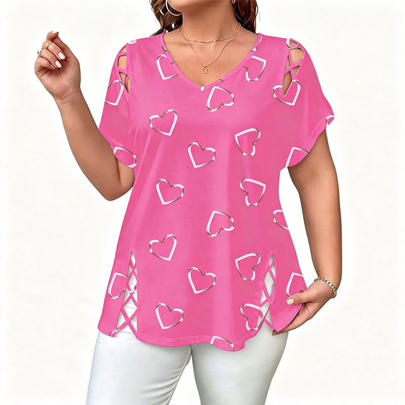 Plus Size Women's Heart Print T-Shirt 💞 A Sweet Heart, a Flattering Fit – Wear the Love, Feel the Comfort ✨