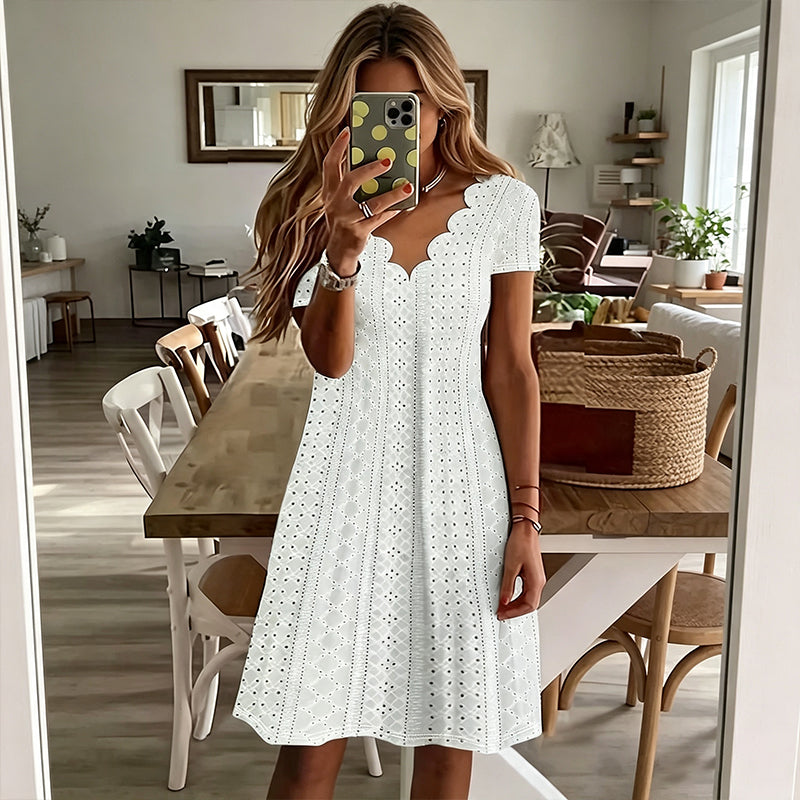 👗Top Pick - V-Neck Eyelet Dress with Scallop Trim – Lightweight & Romantic for Garden Parties or Brunch 🌿