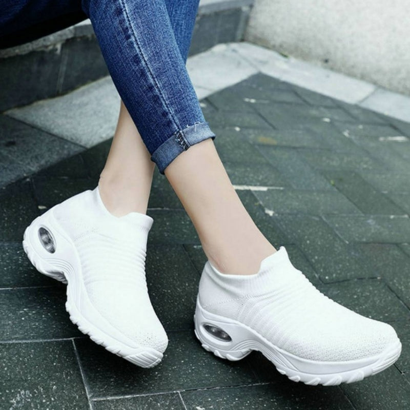 Breathable Knit Air Cushion Shoes